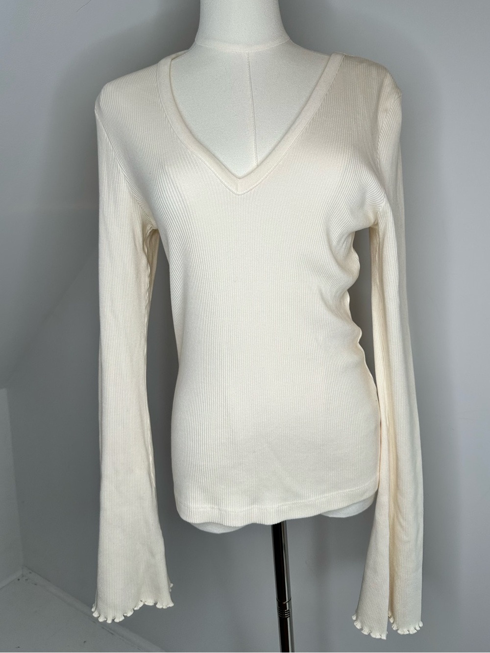 CITIZENS OF HUMANITY Ribbed Organic Cotton Ivory V Neck Long Sleeve Tee M - Picture 4 of 16